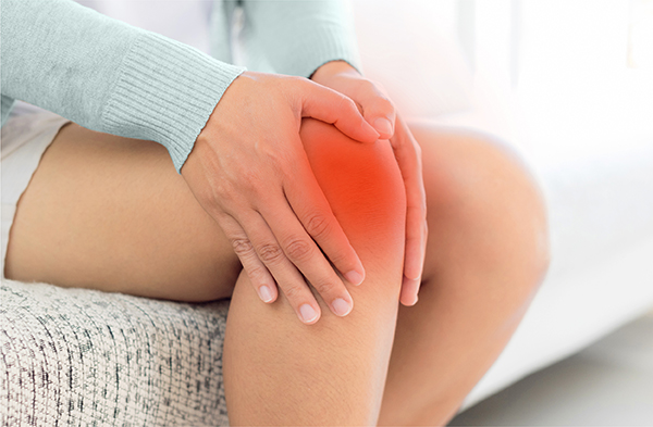 【膝蓋痛】如何處理？了解原因、運動、飲食及舒緩方法。（2022專家意見）